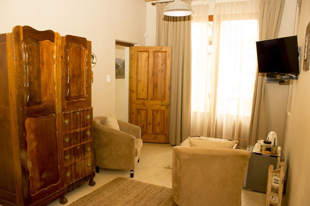 The Ibis Lounge Hotel Nieu-Bethesda Ngoại thất bức ảnh